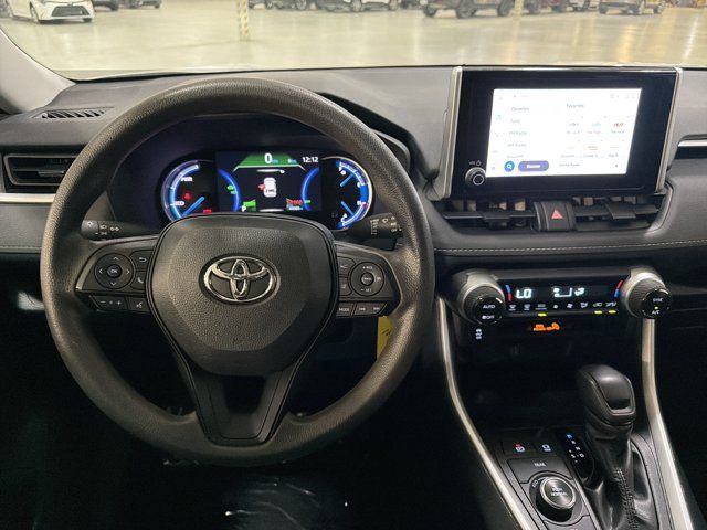 Used 2024 Toyota RAV4 LE AWD/4WD image 26