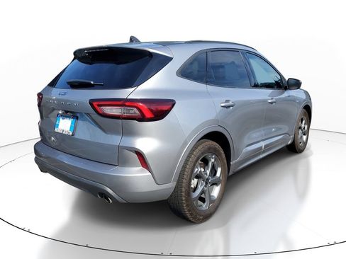 Used 2023 Ford Escape ST-Line FWD image 6