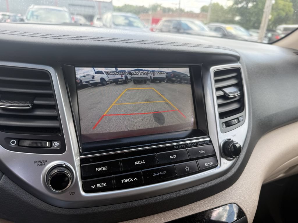 Used 2018 Hyundai Tucson Limited AWD/4WD image 12