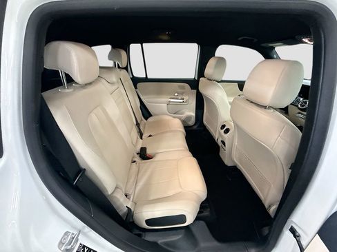 Certified 2025 Mercedes-Benz GLB 250 image 21