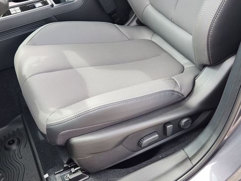 New 2026 Subaru Outback Limited AWD/4WD image 17