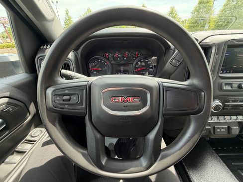 Used 2022 GMC Sierra 2500 Pro w/ Convenience Package image 28