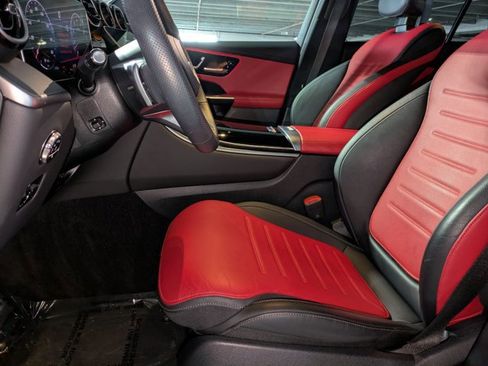 Certified 2025 Mercedes-Benz GLC 300 image 18