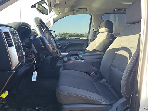 Used 2018 Chevrolet Silverado 1500 LT w/ All Star Edition image 9