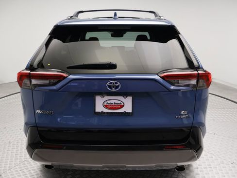 Certified 2024 Toyota RAV4 SE w/ Convenience Package AWD/4WD image 10