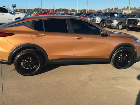 New 2025 Buick Envista Preferred w/ Convenience I Package image 2