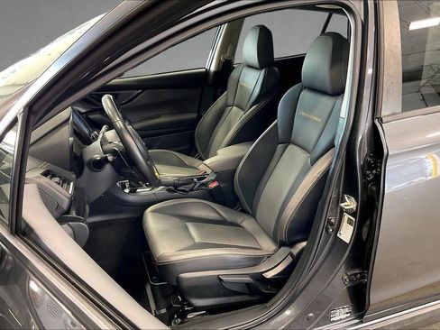 Used 2021 Subaru Crosstrek 2.5i Sport w/ Moonroof Package AWD/4WD image 21