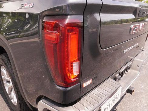 Used 2021 GMC Sierra 1500 SLT w/ SLT Premium Package AWD/4WD image 34