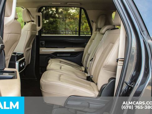 Used 2023 Ford Expedition Max Limited image 18