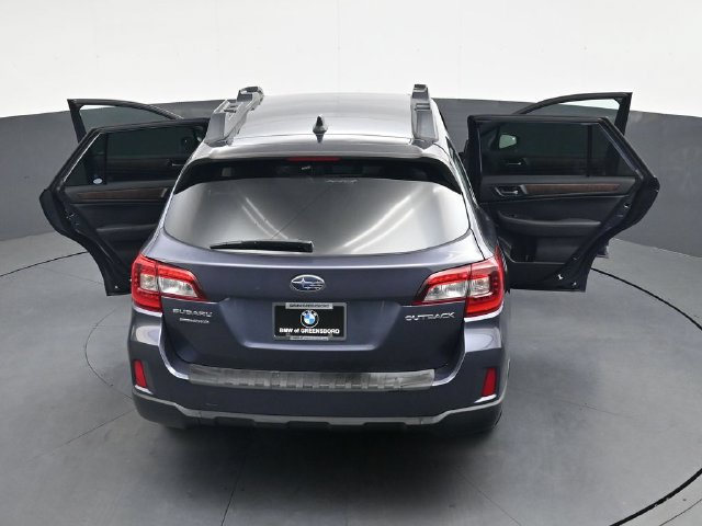Used 2016 Subaru Outback 2.5i Limited AWD/4WD image 41