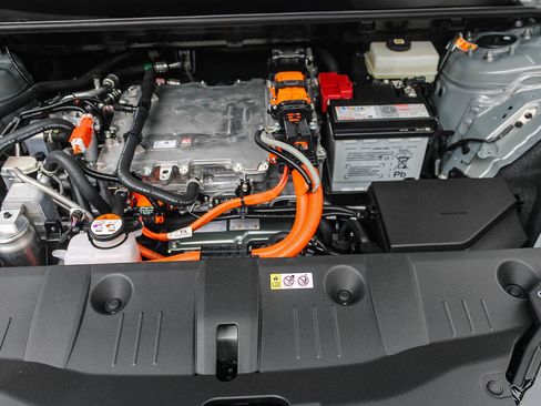 New 2026 Toyota C-HR AWD/4WD image 13