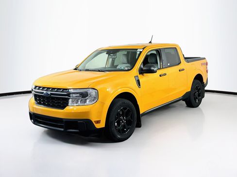 Used 2022 Ford Maverick XLT w/ Equipment Group 300A Standard AWD/4WD image 1