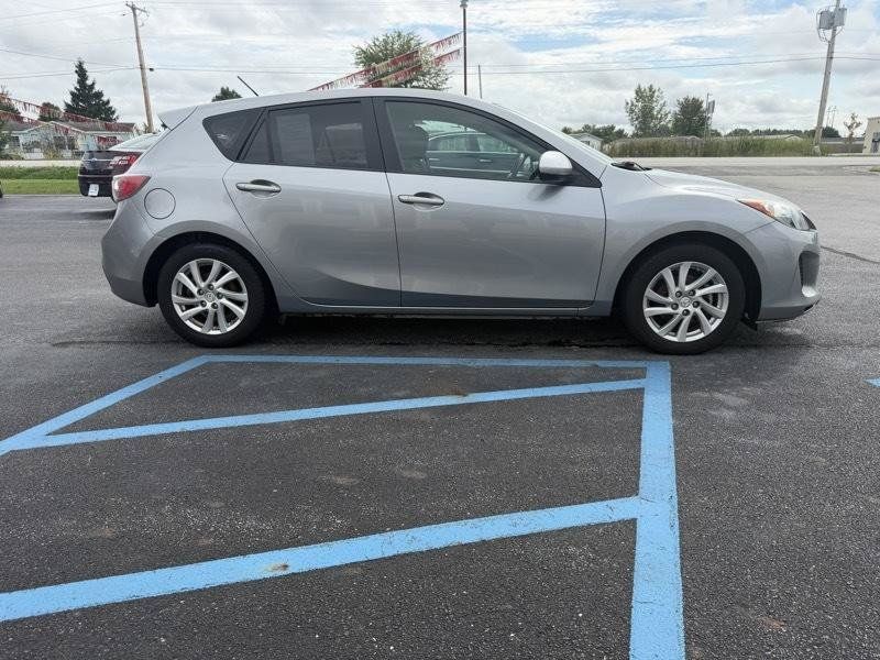 Used 2012 MAZDA MAZDA3 i Touring FWD image 10