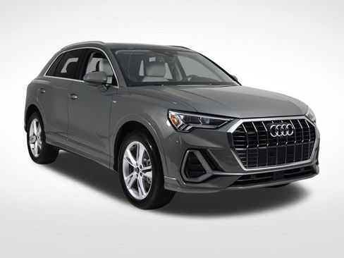 Certified 2024 Audi Q3 2.0T Premium Plus image 7