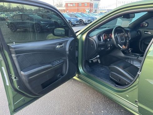 Used 2022 Dodge Charger SRT Hellcat image 4