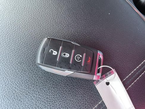 Used 2024 RAM 1500 Laramie image 25