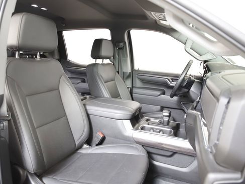Used 2024 Chevrolet Silverado 1500 LTZ image 7