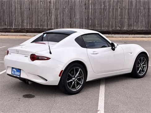 Used 2018 MAZDA MX-5 Miata RF Grand Touring image 6