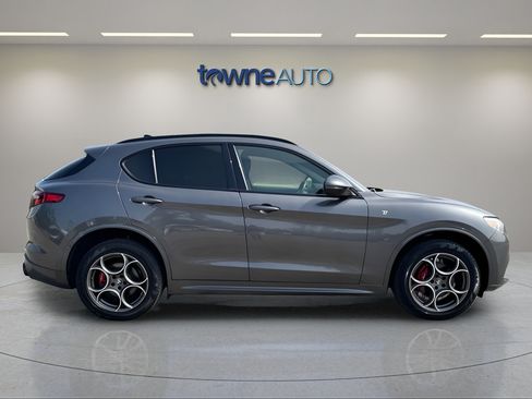 Used 2023 Alfa Romeo Stelvio Ti w/ Active Assist Plus Package AWD/4WD image 6