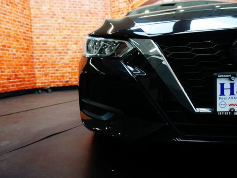 Certified 2022 Nissan Sentra SV FWD image 62