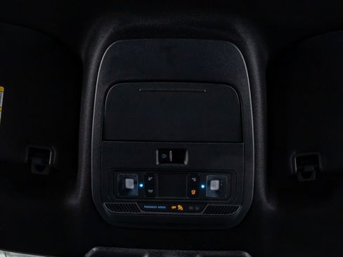 Used 2022 Ford F150 XLT w/ Equipment Group 302A High image 29