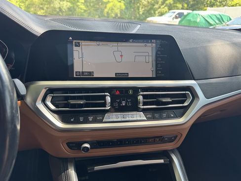 Used 2021 BMW 430i Coupe w/ M Sport Package RWD image 9
