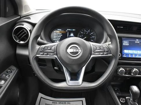 Used 2024 Nissan Kicks SV image 20