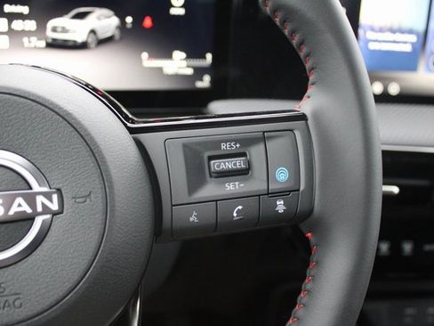 New 2026 Nissan Kicks SR w/ Cold Weather Package image 10