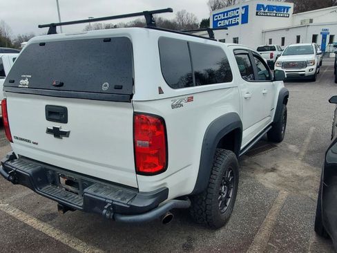 Used 2019 Chevrolet Colorado ZR2 w/ Colorado ZR2 Bison Edition image 9