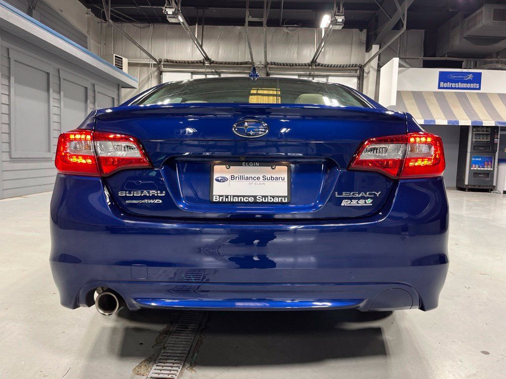 Used 2017 Subaru Legacy 2.5i Premium AWD/4WD image 6