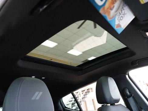 Used 2024 Dodge Hornet R/T Plus w/ R/T Blacktop Package AWD/4WD image 10