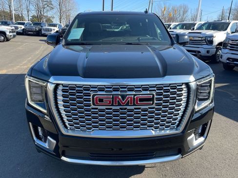 Used 2024 GMC Yukon Denali image 8