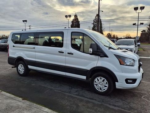 Used 2023 Ford Transit 350 XLT RWD image 4