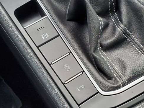 Used 2025 Volkswagen Jetta S image 22