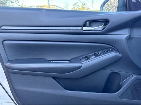 Certified 2024 Nissan Altima 2.5 SV image 19