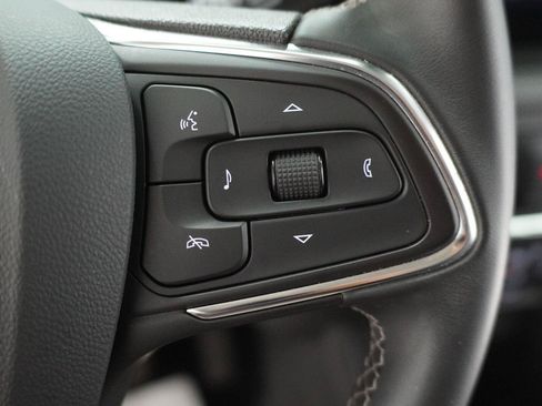 Used 2025 Buick Encore GX Preferred FWD image 10