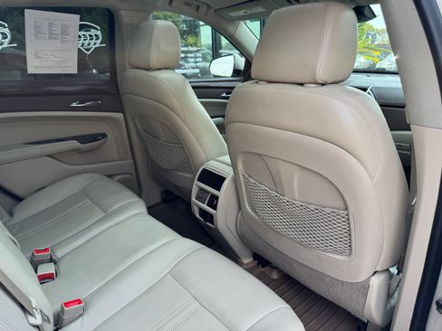 Used 2016 Cadillac SRX Performance w/ Driver Awareness Package FWD image 21