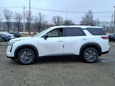 New 2026 Nissan Pathfinder SV AWD/4WD image 6