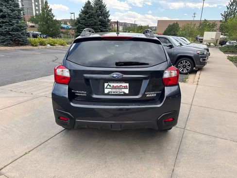 Used 2017 Subaru Crosstrek 2.0i Premium AWD/4WD image 9