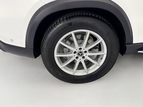 Used 2025 Mercedes-Benz GLE 450 4MATIC image 32