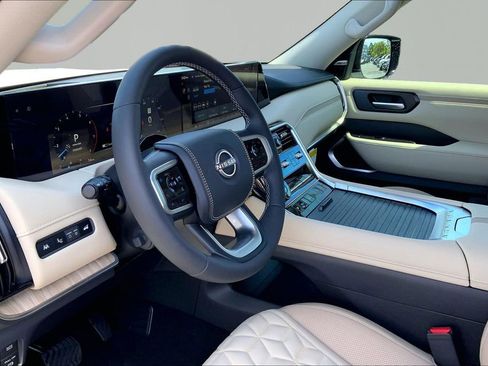 New 2026 Nissan Armada Platinum Reserve AWD/4WD image 8