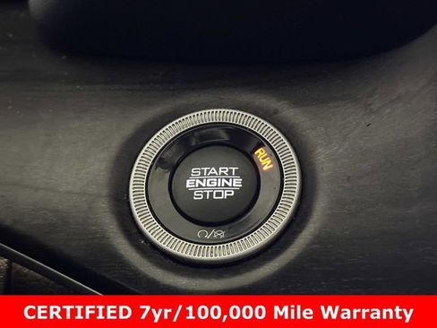 Used 2022 Jeep Grand Cherokee Limited w/ Luxury Tech Group II image 25