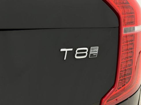 Used 2018 Volvo XC90 T8 Momentum w/ Convenience Package image 44