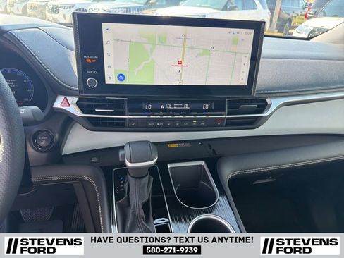 Used 2026 Toyota Sienna XSE AWD/4WD image 24