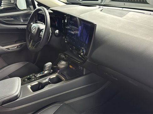 Certified 2022 Lexus NX 350h AWD image 11