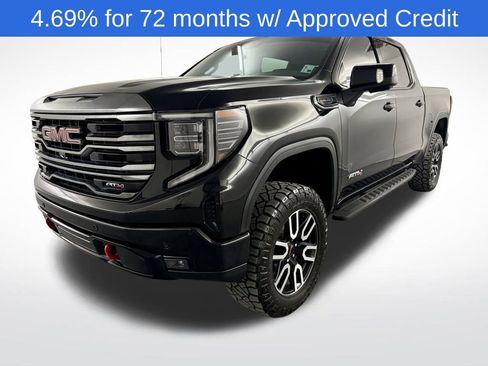 Used 2024 GMC Sierra 1500 AT4 w/ Technology Package image 4