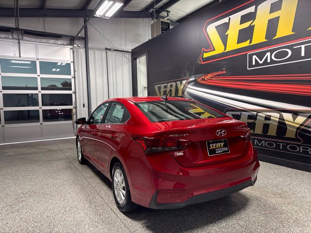 Used 2021 Hyundai Accent SEL FWD image 16