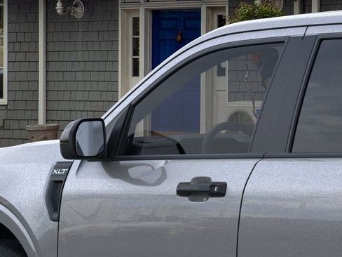 New 2025 Ford Maverick XLT w/ XLT Luxury Package image 21