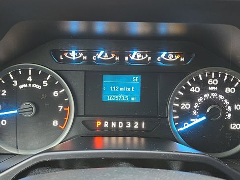 Used 2016 Ford F150 XLT image 18