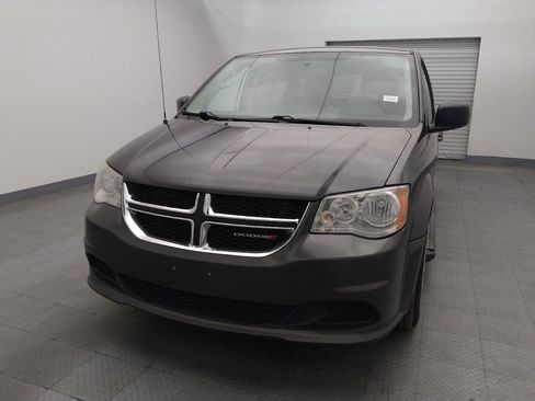 Used 2016 Dodge Grand Caravan SE w/ Quick Order Package 29E SE image 15